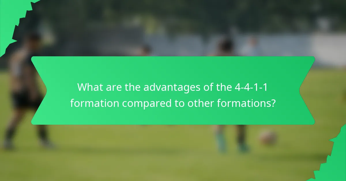 What are the advantages of the 4-4-1-1 formation compared to other formations?